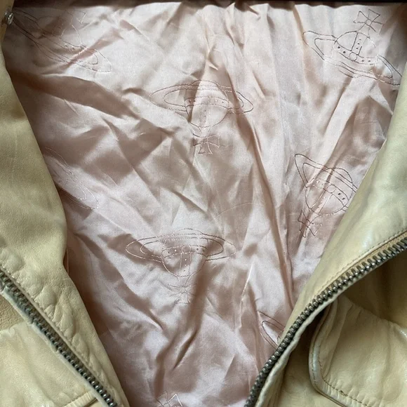 VIVIENNE WESTWOOD VINTAGE 2000’s RED LABEL LEATHER JACKET 😍 - Picture 4 of 15